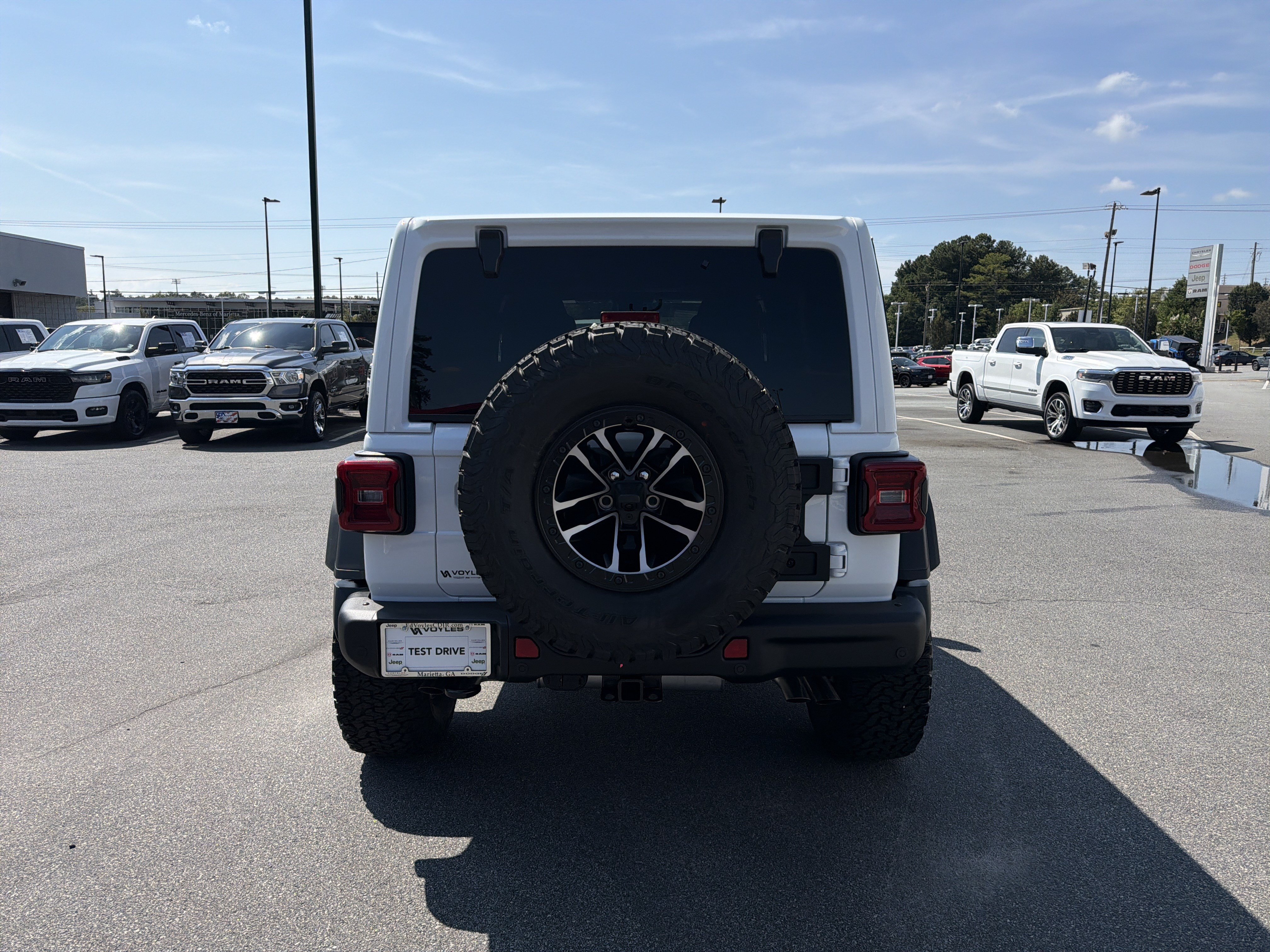 New 2027 Jeep Wrangler Unlimited Rubicon 392 AWD/4WD image 7