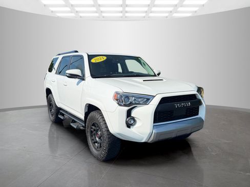 Used 2024 Toyota 4Runner TRD Off-Road Premium w/ Moonroof Package AWD/4WD image 5