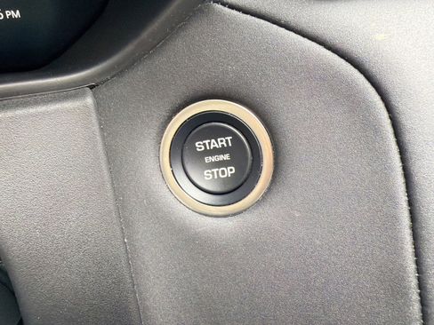 Used 2026 Land Rover Range Rover Velar Dynamic SE image 27