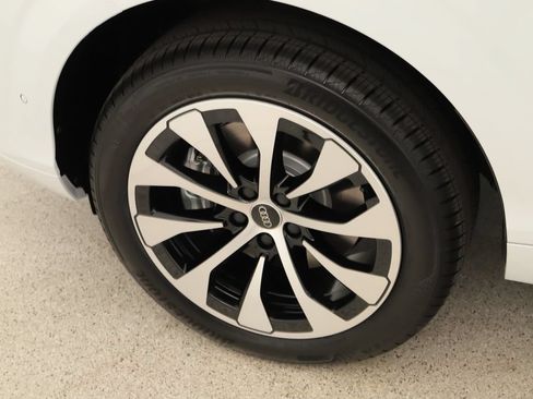 New 2026 Audi Q3 quattro 2.0T AWD/4WD image 35