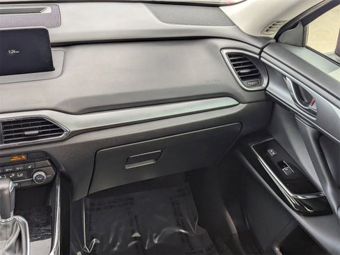 Used 2022 MAZDA CX-9 Touring image 14
