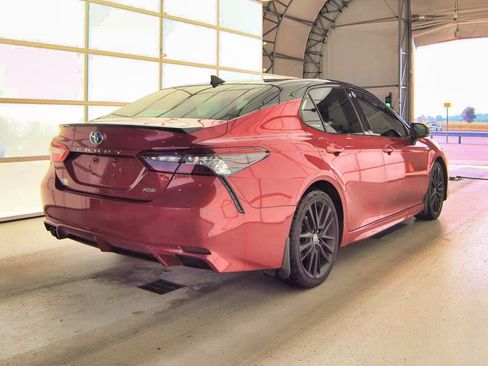 Used 2021 Toyota Camry XSE w/ Cold Weather Package FWD image 6