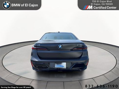 New 2025 BMW i7 xDrive60 w/ Executive Package image 6