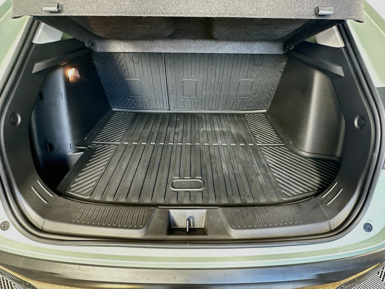 Used 2024 Chevrolet Trax ACTIV FWD image 24