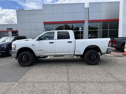 Used 2022 RAM 2500 Tradesman AWD/4WD image 3