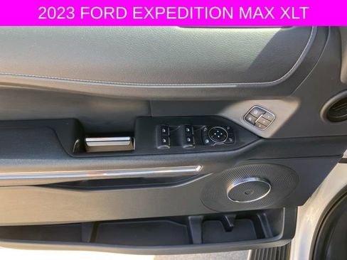 Used 2022 Ford Expedition Max XLT image 29