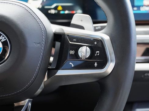 Certified 2023 BMW 760i xDrive w/ Executive Package AWD/4WD image 19