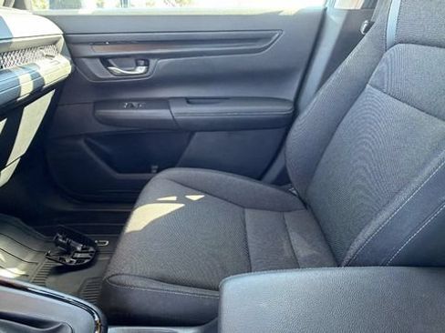 Used 2024 Honda CR-V LX image 23