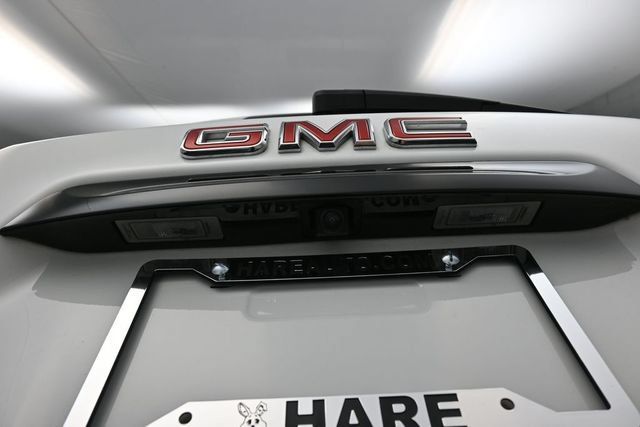 Used 2023 GMC Terrain SLE w/ Driver Convenience Package FWD image 26