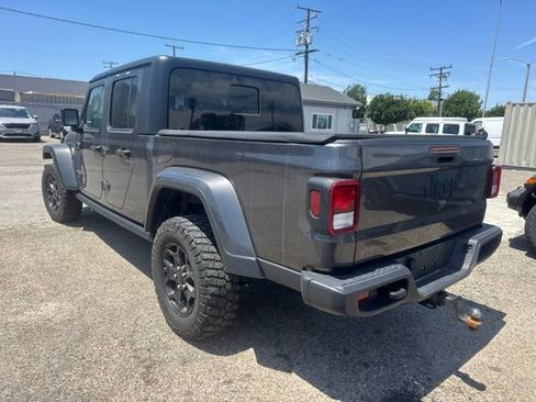 Used 2023 Jeep Gladiator Sport AWD/4WD image 7