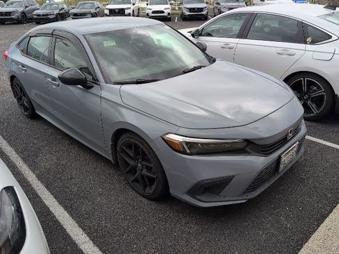 Used 2022 Honda Civic Sport image 1