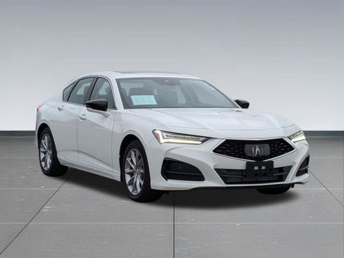 Used 2023 Acura TLX FWD image 8