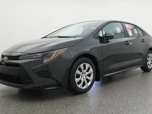 New 2026 Toyota Corolla LE FWD image 2