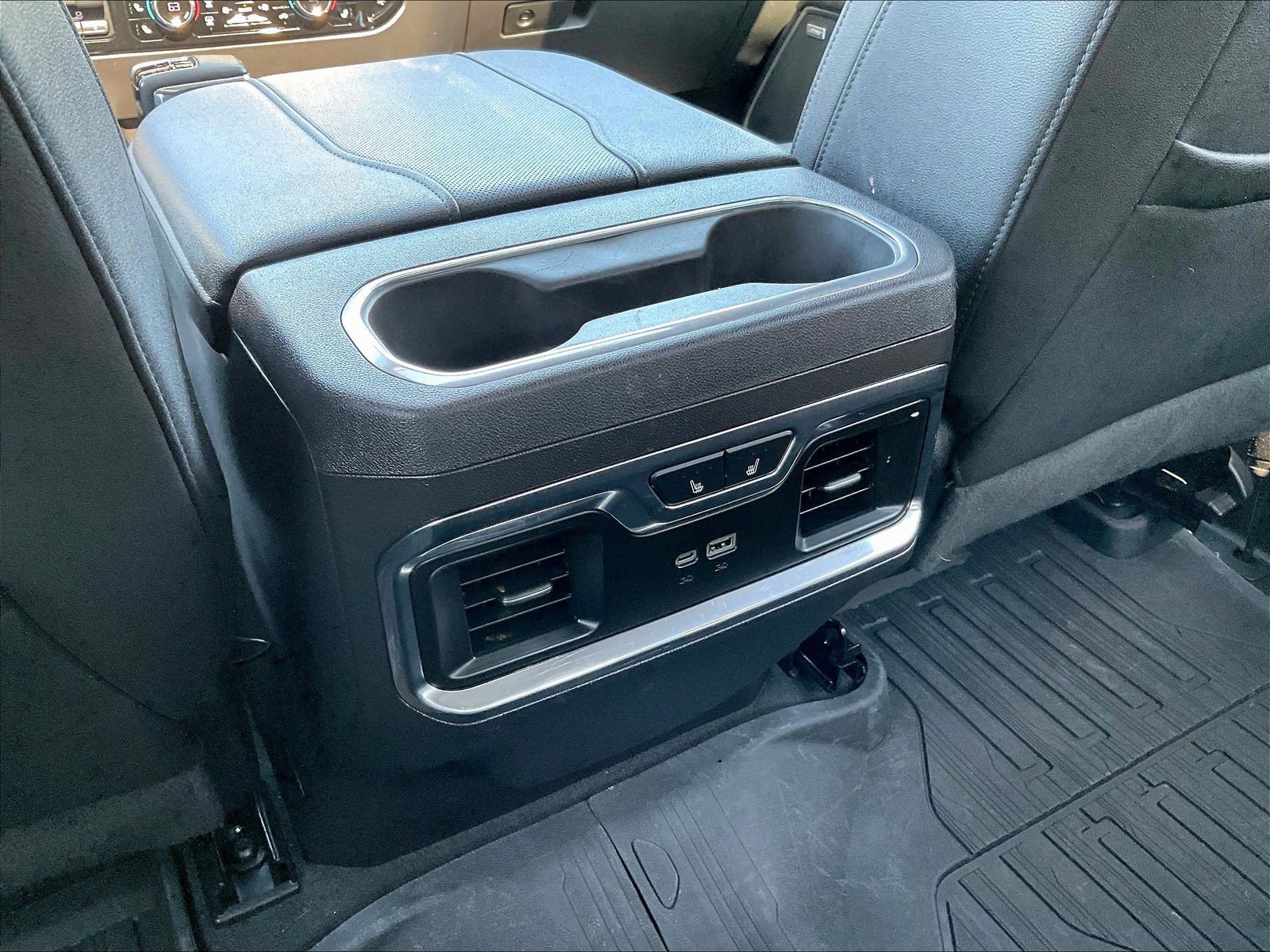 Used 2024 GMC Sierra 1500 SLT w/ SLT Premium Plus Package AWD/4WD image 13