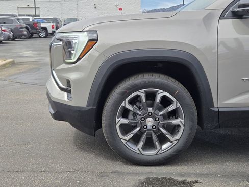 New 2026 GMC Terrain Elevation w/ Elevation Premium Package AWD/4WD image 6