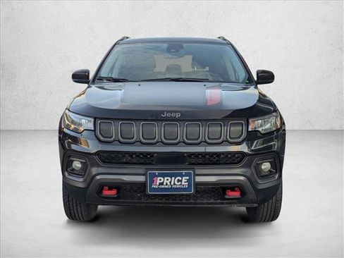 Used 2022 Jeep Compass Trailhawk w/ Trailhawk Convenience Group image 2