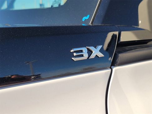 Certified 2025 GMC Hummer EV 3X image 14