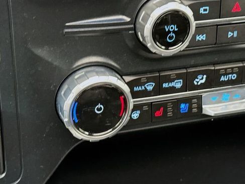 Used 2025 Ford F150 Raptor AWD/4WD image 21