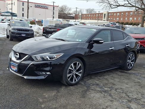 Used 2017 Nissan Maxima 3.5 SL image 3