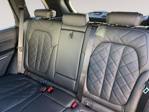 New 2026 BMW X5 M60i image 13