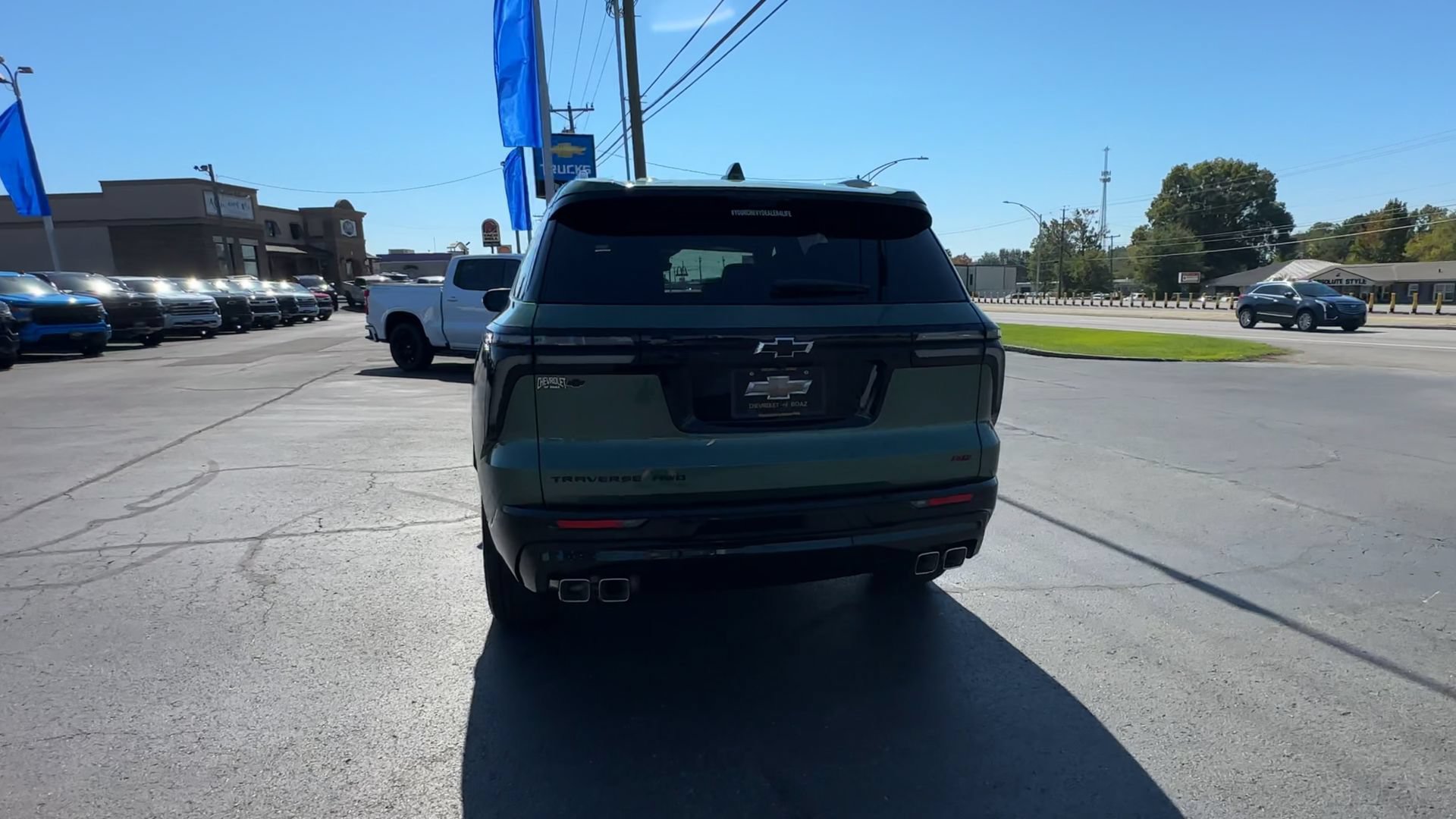 New 2027 Chevrolet Traverse RS w/ LPO, Floor Liner Package AWD/4WD image 7