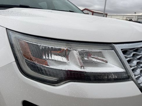 Used 2016 Ford Explorer Platinum AWD/4WD image 6