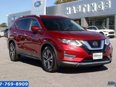 Used 2019 Nissan Rogue SV w/ Premium Package