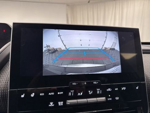 Used 2024 Toyota bZ4X XLE image 29