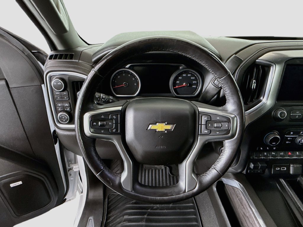 Used 2022 Chevrolet Silverado 3500 LTZ w/ Z71 Chrome Sport Edition AWD/4WD image 11