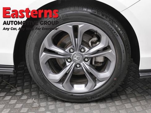 Used 2024 Honda Accord EX image 30