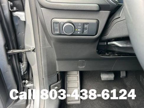 Used 2024 Ford Escape Active FWD image 22