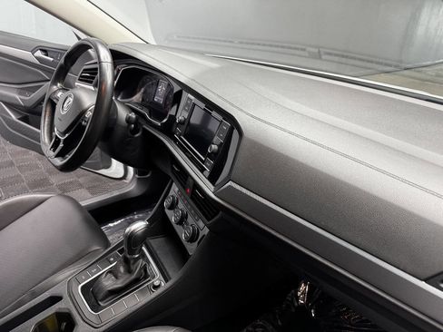 Used 2019 Volkswagen Jetta SE image 52