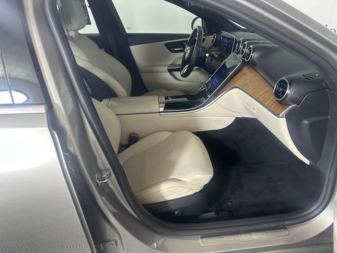Used 2023 Mercedes-Benz C 300 Sedan image 14