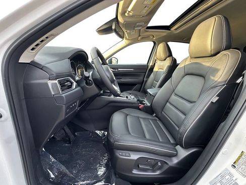 New 2025 MAZDA CX-5 AWD 2.5 S w/ Preferred Package image 9