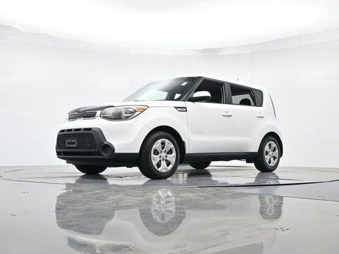 Used 2015 Kia Soul FWD image 31