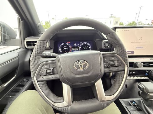 New 2026 Toyota Tacoma Limited AWD/4WD image 15