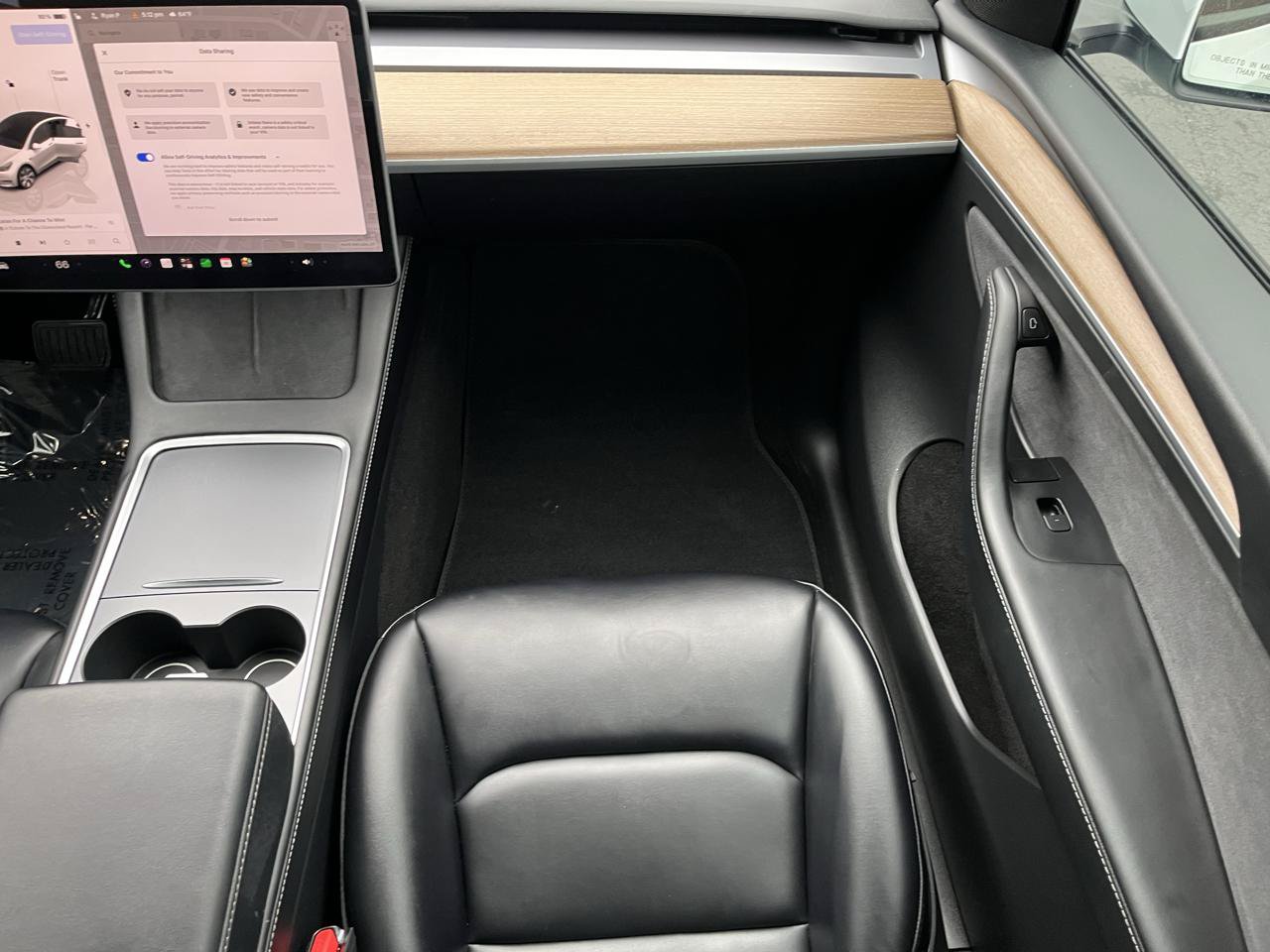 Used 2024 Tesla Model Y Long Range AWD/4WD image 19