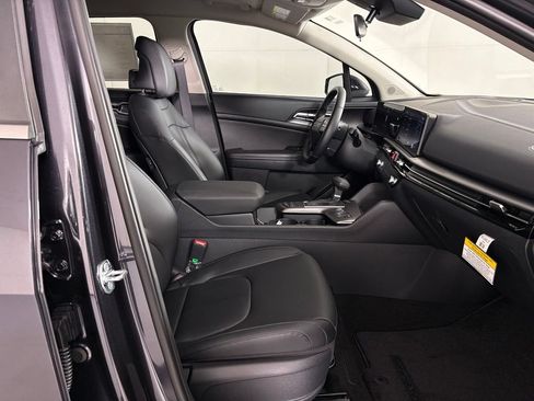 New 2026 Kia Sportage EX FWD image 43