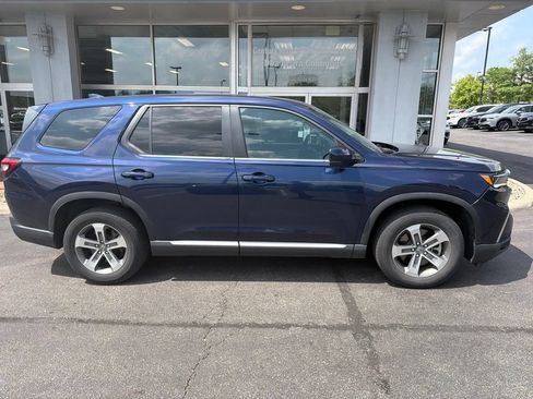 Used 2024 Honda Pilot EX-L image 5