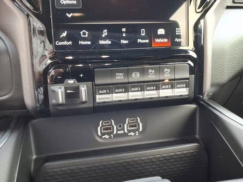 Used 2024 RAM 2500 Laramie w/ Night Edition image 14