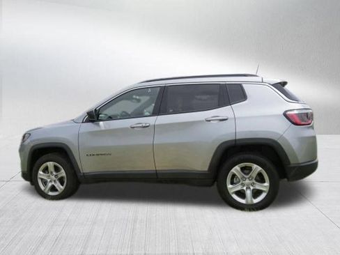Used 2023 Jeep Compass Latitude AWD/4WD image 6