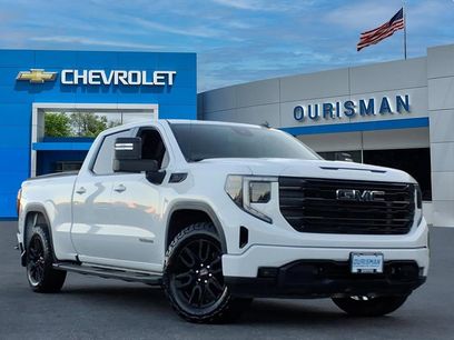 Used 2023 GMC Sierra 1500 Elevation w/ LPO, Elevation Black Package