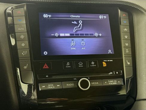 Certified 2020 INFINITI QX50 Luxe w/ Navigation Package image 20