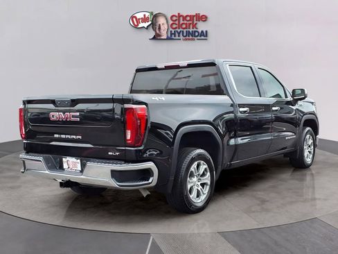 Used 2025 GMC Sierra 1500 SLT AWD/4WD image 5