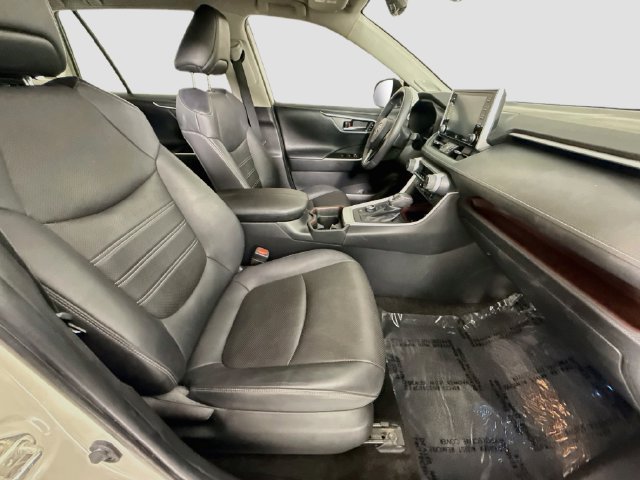 Certified 2021 Toyota RAV4 Limited AWD/4WD image 31