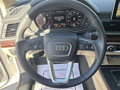 Used 2018 Audi Q5 Prestige w/ Prestige Package image 27