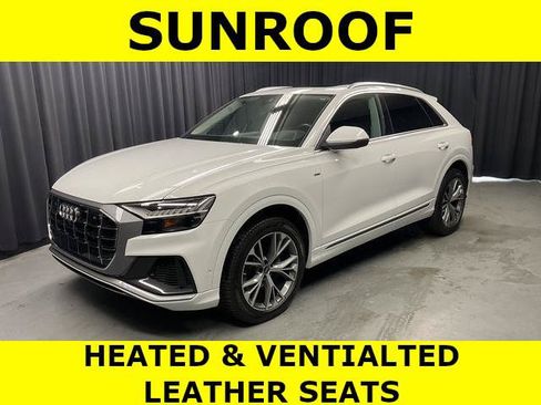 Used 2023 Audi Q8 Premium Plus AWD/4WD image 2