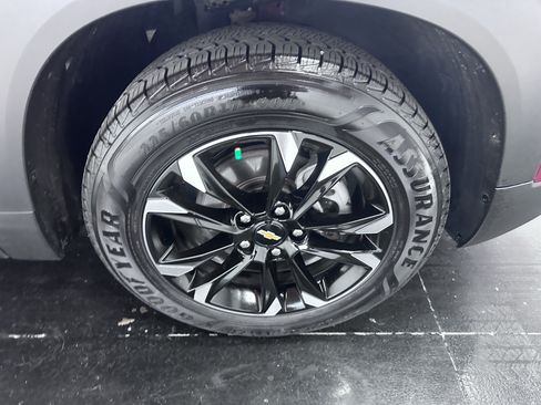 Used 2022 Chevrolet TrailBlazer LT w/ Convenience Package FWD image 16