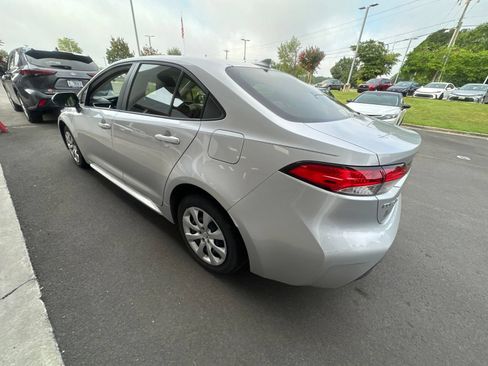 Used 2023 Toyota Corolla LE FWD image 15