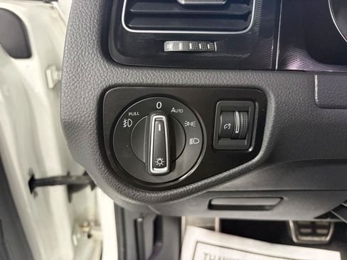 Used 2017 Volkswagen GTI Autobahn FWD image 24